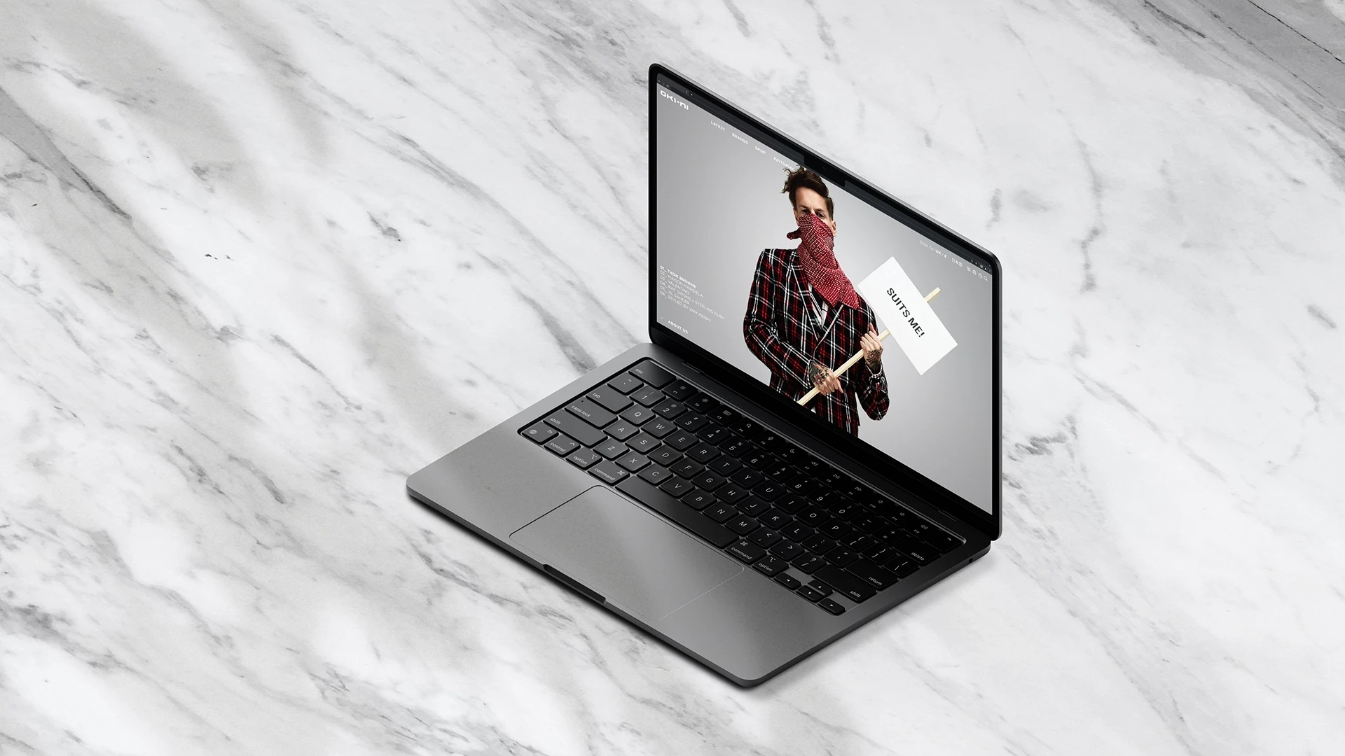 Creation of a luxury online presence